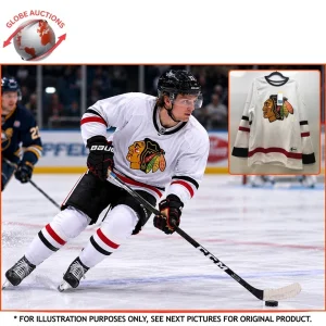 Chicago Blackhawks NHL Men’s Hockey Jersey (Size: M)