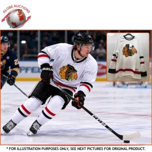 Chicago Blackhawks NHL Men’s Hockey Jersey (Size: XL) Team logo